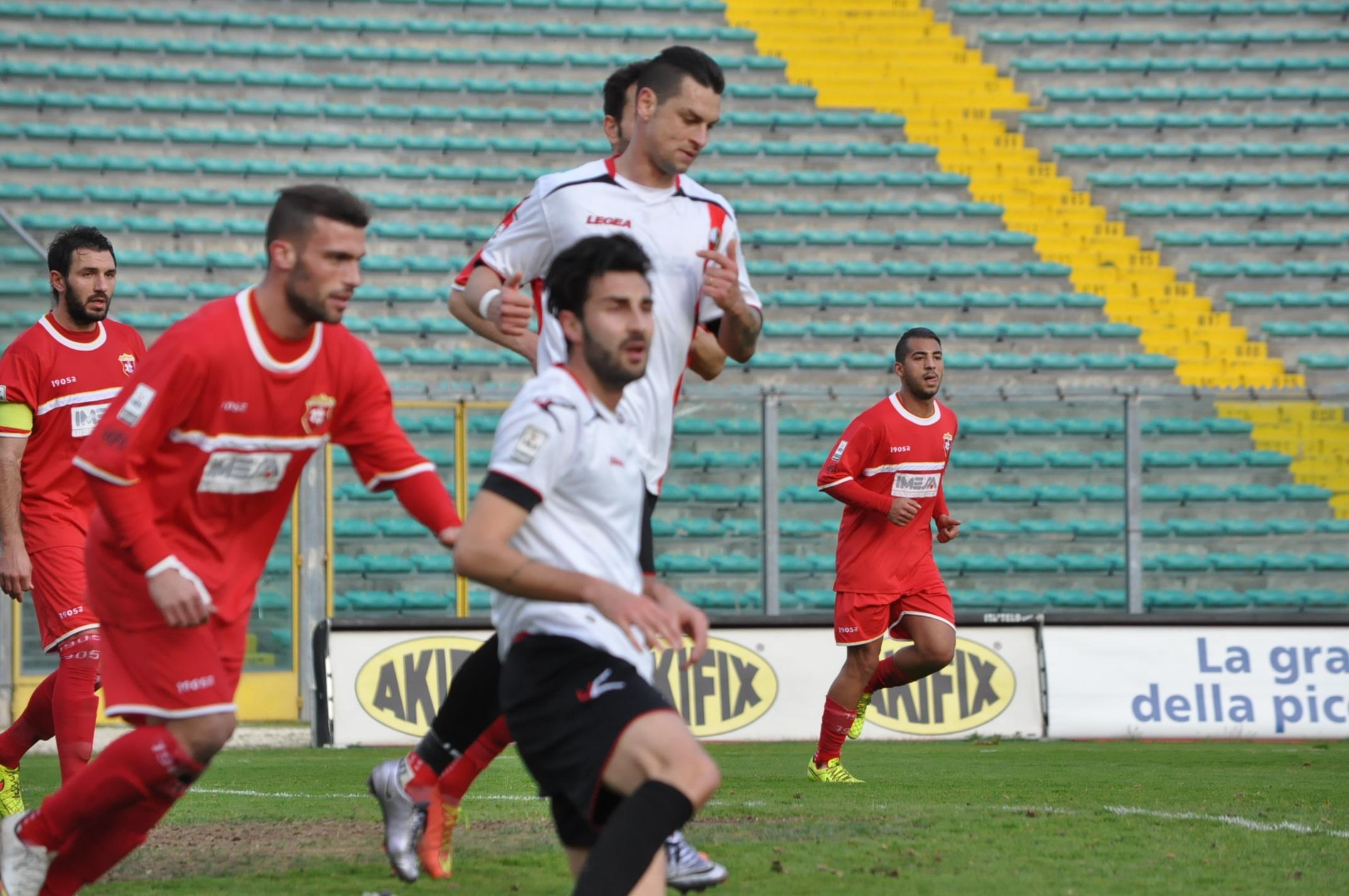 Ancona-Lucchese 2-0 » Gazzetta Lucchese